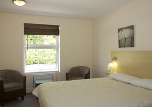 Elme Hall Hotel