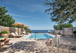 Emerald Classic Villa
