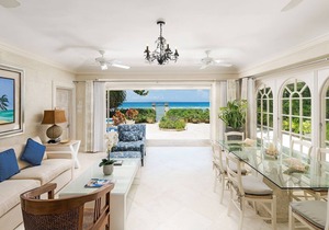 Enchanting Beachfront Retreat - Leamington Cottage