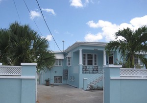 Enjoy A Peaceful Vacation Steps away from a Pristine Beach On The West Coast