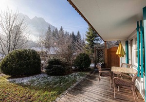 Enjoy a relaxing holiday in the apartment "Bergwiese" in Grainau