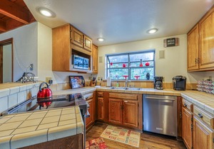 Enjoy a Shared Hot Tub, Sauna & Pool When Staying in This Spacious Condo