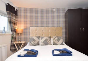 Enmore Beach House, waterfront, spectacular views, pet friendly