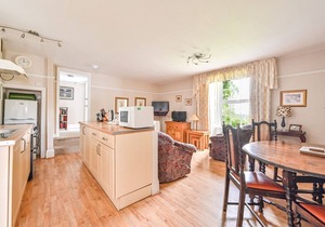 Epphaven Apartment With Outdoor Pool And Gardens In Historic Mansion House