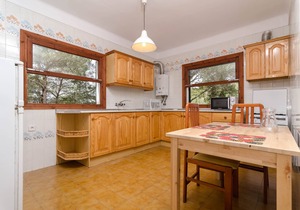 ES JAÇ - Chalet with terrace in Cala s'Almonia.