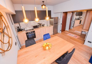 Eva Apartment - Romana Square