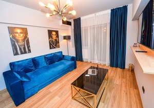 Eva Apartment - Romana Square