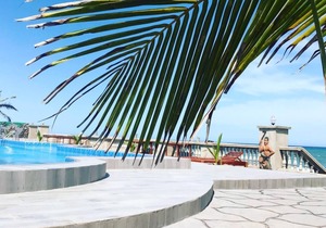 Exclusive Beachfront Mediterranean Villa near Tema