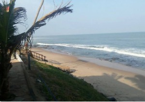 Exclusive Beachfront Mediterranean Villa near Tema