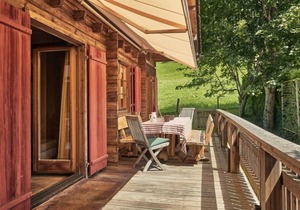 Exclusive, Charming 4 Bedroom Chalet near Gstaad