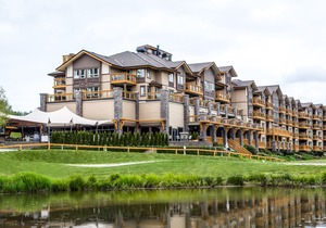 Executive Suites Hotel and Resort, Squamish