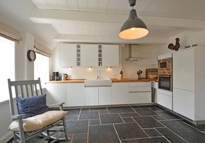 "Experience luxury and relaxation in Reethus Dörpsend House 2!"