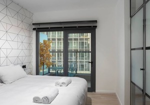 Extravagant 3BR & Jacuzzi by HolyGuest