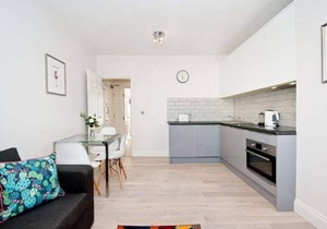 F6G Soho 1 Bed with Sofa bed and Wifi sleeps 3