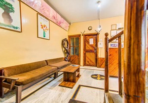 FabHotel Bhrigu