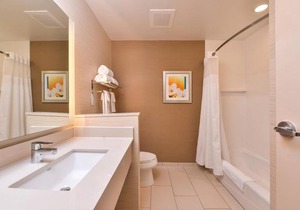 Fairfield Inn and Suites by Marriott Warrensburg