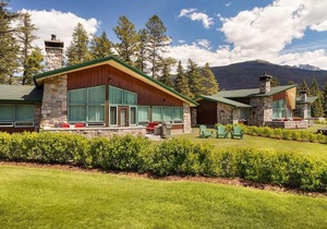 Fairmont Jasper Park Lodge