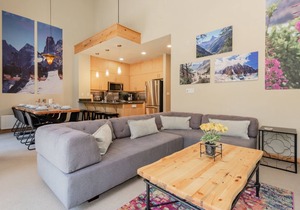 Fall Availability! Inviting, Ski Townhome with Mountain Views and Hot Tub Access!