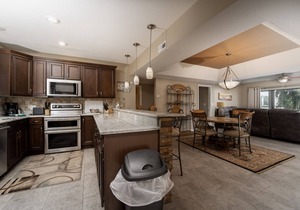 Falls 90 - Beautiful 3 Bdrm Falls Condo