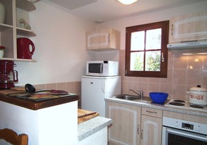 Family-friendly Holiday Resort * swimming pool, spa, tennis, games, bar, etc.
