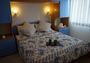 Fantastic flat in a quiet villa with terrace in Lignano Pineta by BeahostRentals