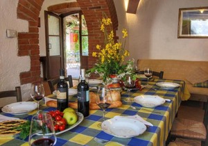 Farmhouse in Proceno with Pool Views