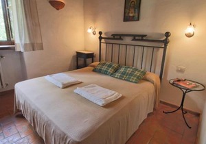 Farmhouse in Proceno with Pool Views