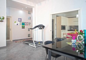 FERDINANDO ARTHOUSE OVERSIZED MODERN APARTMENT