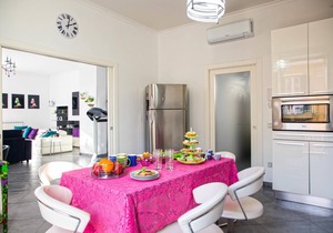 FERDINANDO ARTHOUSE OVERSIZED MODERN APARTMENT