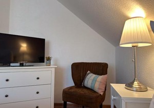 Ferienidyll Bartling Haus Vineta WG 5 im alten Ortskern, modern, gemütlich