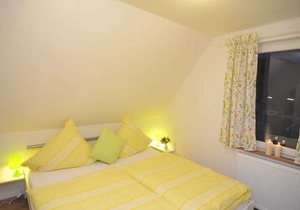 Fewo Wilzenberg 1 - House Oberkirchen