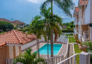 Finest Accommodations Marley Manor Apt 312 Bloc # 3 6 Marley Rd Kingston 6