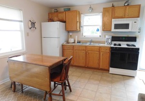 Finger Lakes -Sunset Cottage on beautiful Cayuga Lake! -Blue