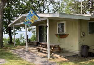 Finger Lakes -Sunset Cottage on Cayuga Lake!