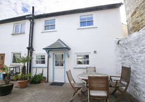Fisherman's Cottage - Four Bedroom House, Sleeps 6