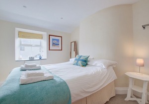 Fisherman's Cottage - Four Bedroom House, Sleeps 6
