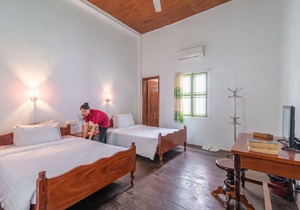 Five Rose Siem Reap Hostel