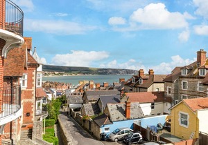 Flat 5 Penlu - Two Bedroom Apartment, Sleeps 4