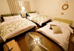 Flat Peace Chair House -Moon Beach-