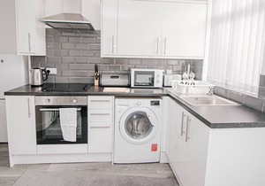 Florence Avenue - Newly refurbished 1 bed apartment 5mins from Amazon distribution centre and Don...