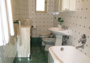 Florence Villa Sleeps 5
