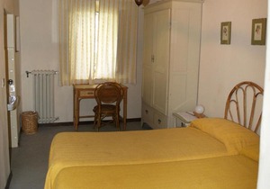 Florence Villa Sleeps 8