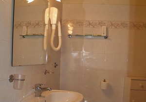 Florence Villa Sleeps 8