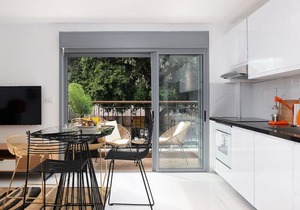 Florentin New Stylish Apt - w/Balcony