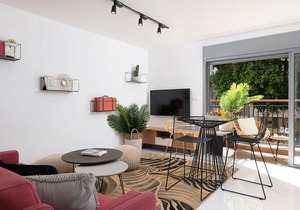 Florentin New Stylish Apt - w/Balcony