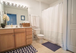 Frontdesk 132 Jefferson St Apts Milwaukee's Third Ward