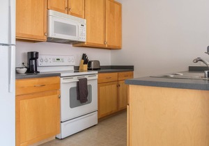 Frontdesk | Walk to Everything from 2 BR Apt