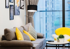 Full furnised serviced apartment at Vinhome Metropolis building