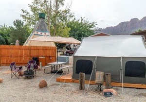 FunStays Glamping Setup Tent in RV Park #4 OK-T4