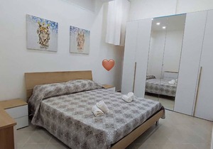 FURNISHED HOUSE 1.5 KM FROM THE SEA